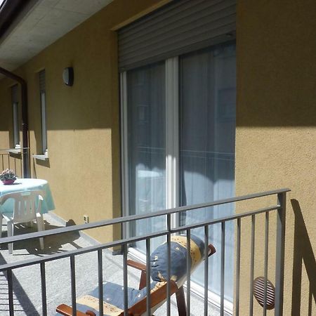 Residence Giuliana Дервіо Екстер'єр фото